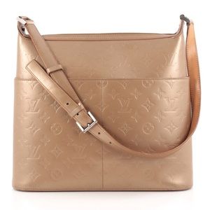 LOUIS VUITTON VINTAGE PURSE-Authentic